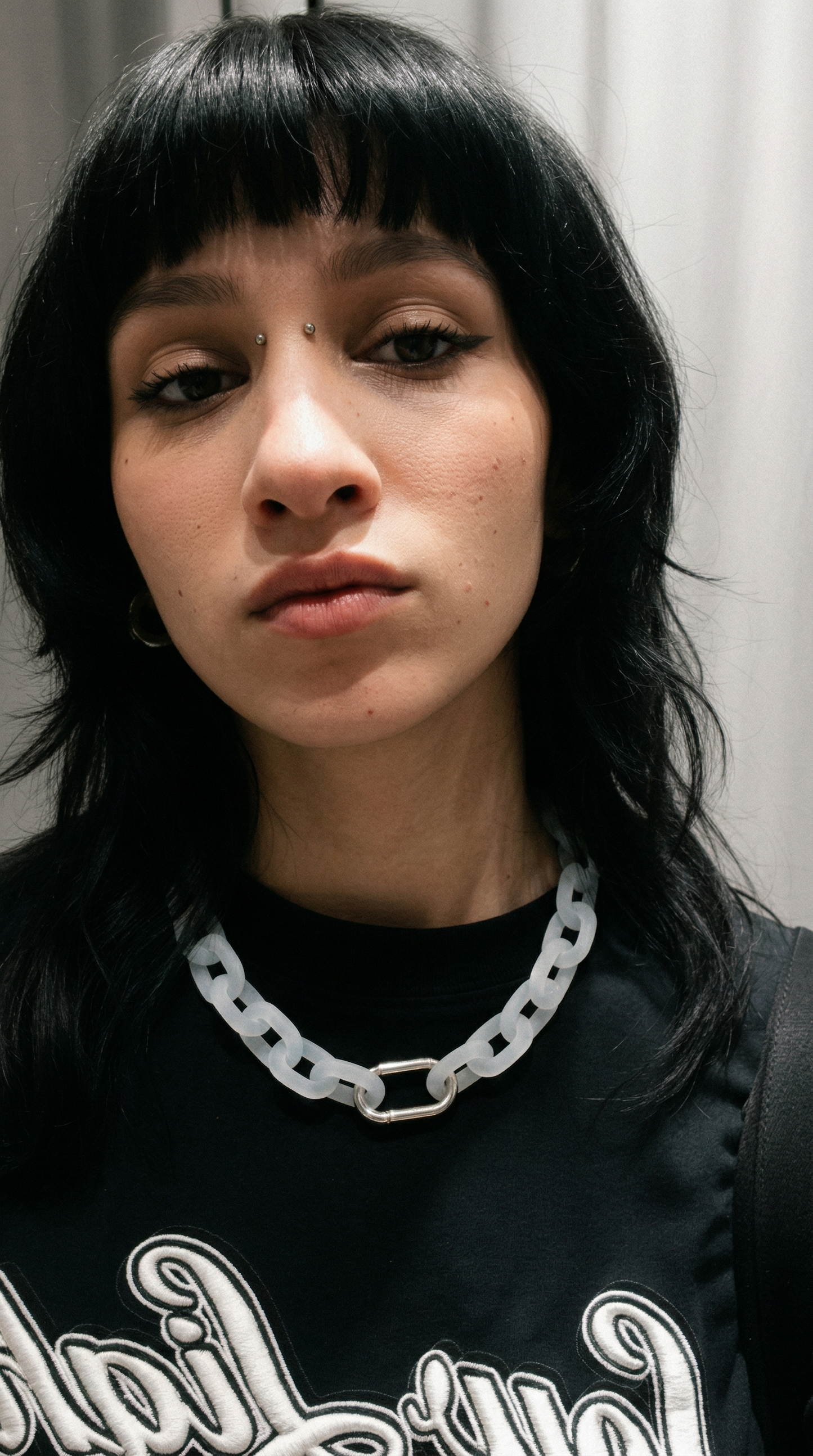 X-RAY NECKLACE - WHITE
